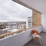 Near Gates Of Dawn / Modern 1 Bedroom / W/netflix