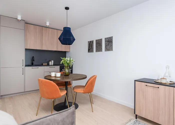 Near Gates Of Dawn / Modern 1 Bedroom / W/netflix