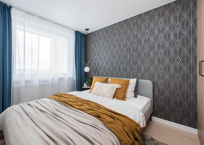 Near Gates Of Dawn / Modern 1 Bedroom / W/netflix Appartement