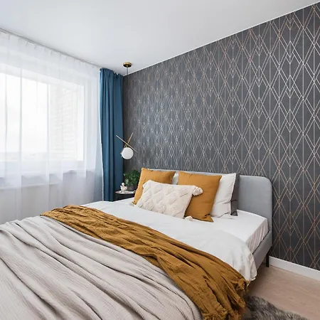 Near Gates Of Dawn / Modern 1 Bedroom / W/netflix شقة